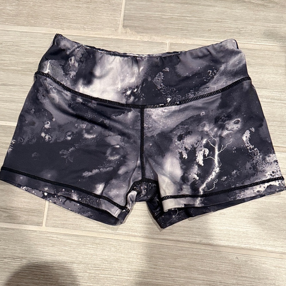 Athletic shorts